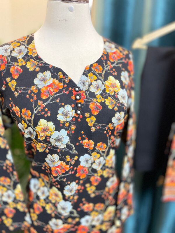 Black Khaddar Stitched 3-Piece Suit with Multicolor Floral & Digital Dupatta 2